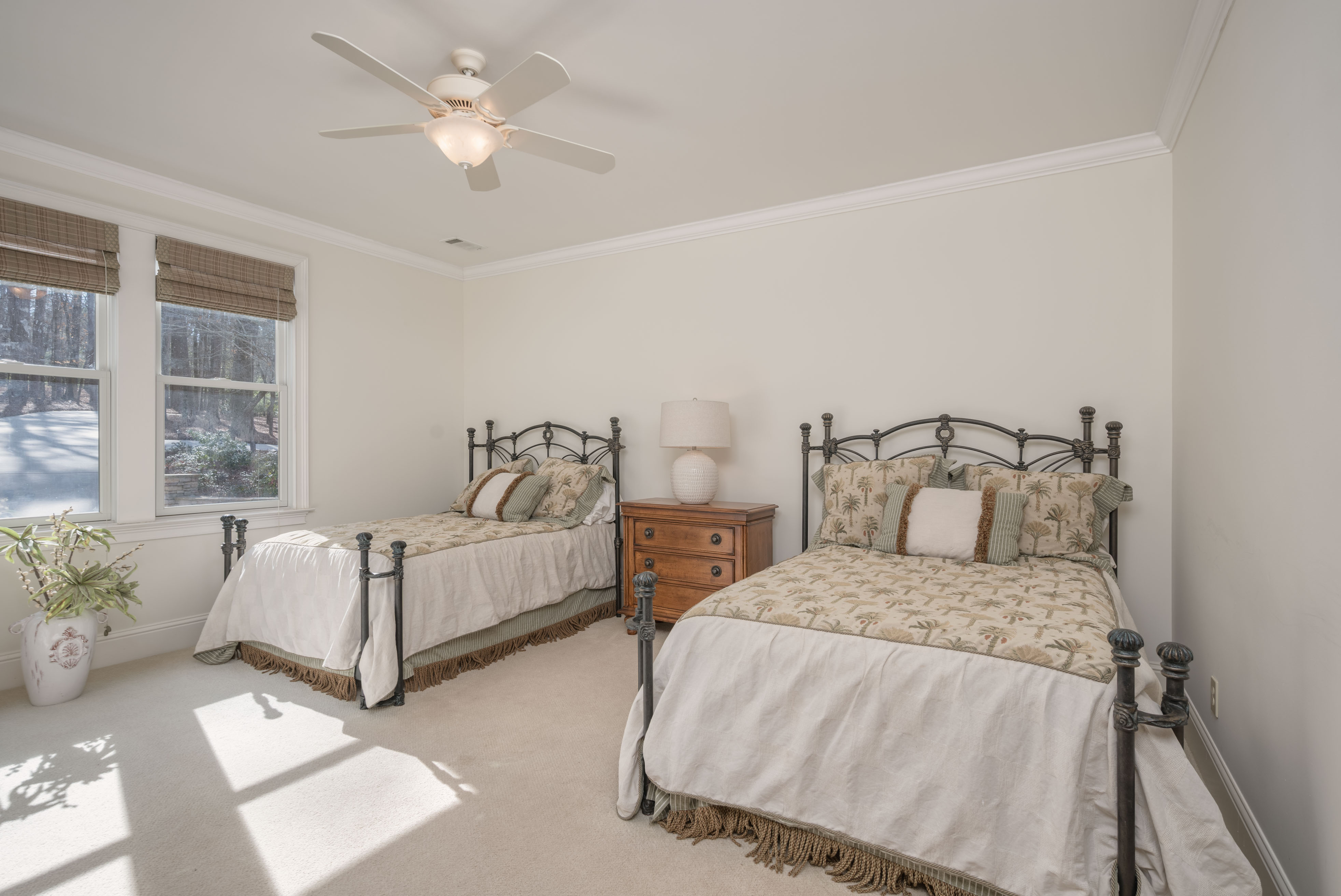 1041 Ruth's Way image 33